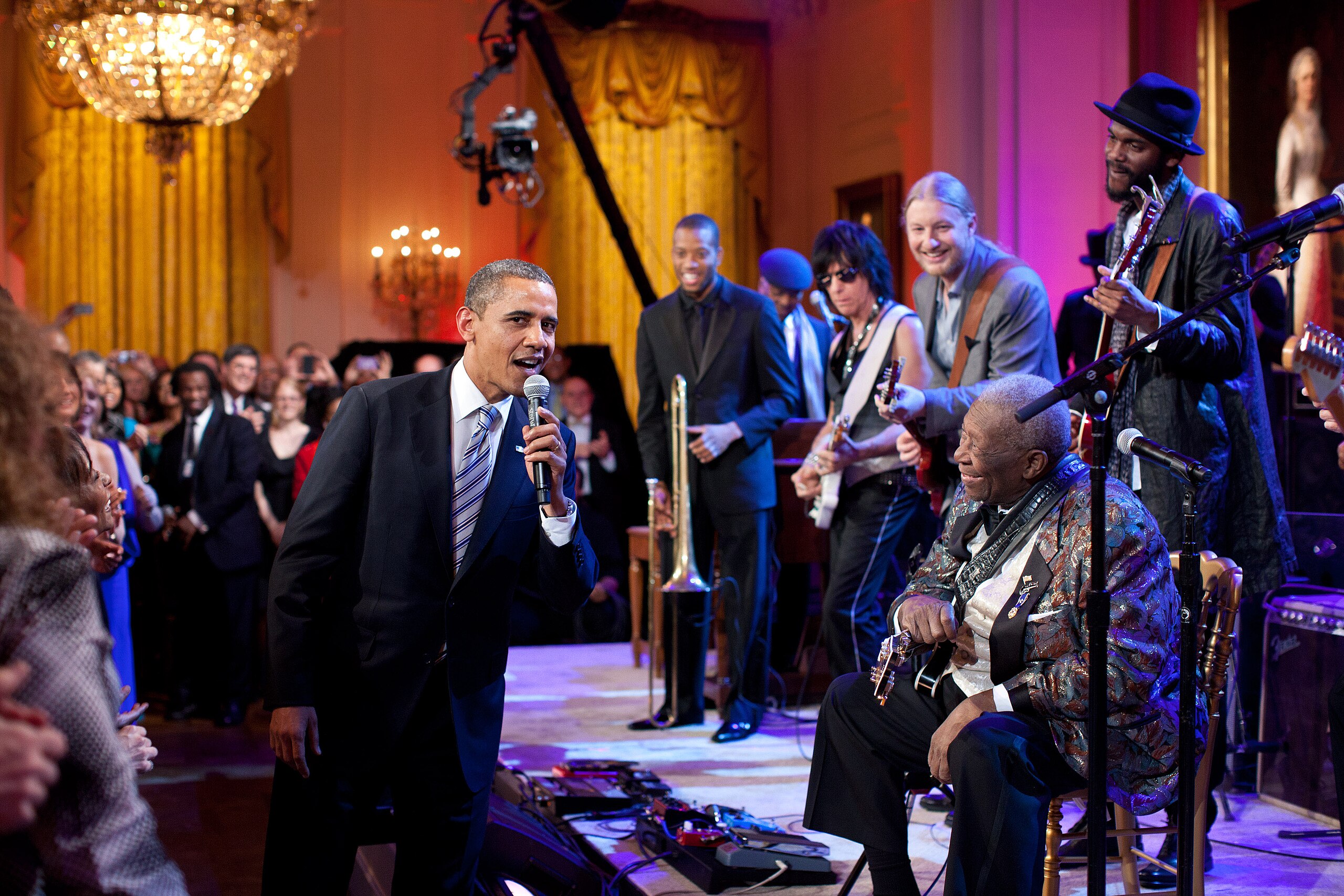 bb.king_president.barack.obama.2012.02.21.jpg